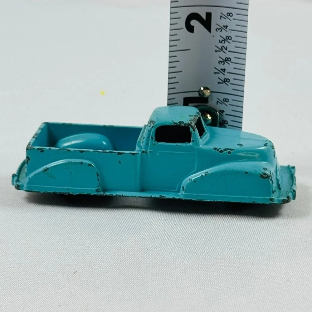 Vintage Renwal No 14 Pickup Truck Diecast Metal Toy Turquoise Blue USA Made 3